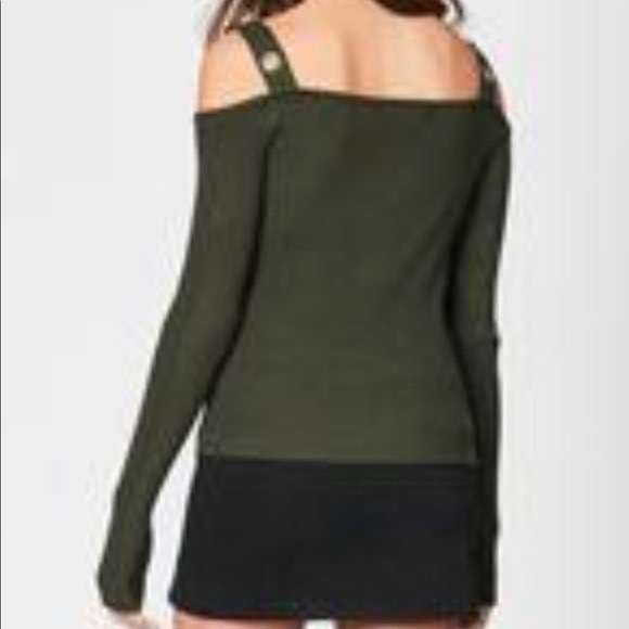 CARMAR Sweater -NWT- size XS - Color Deep Purple - Picture 4 of 9